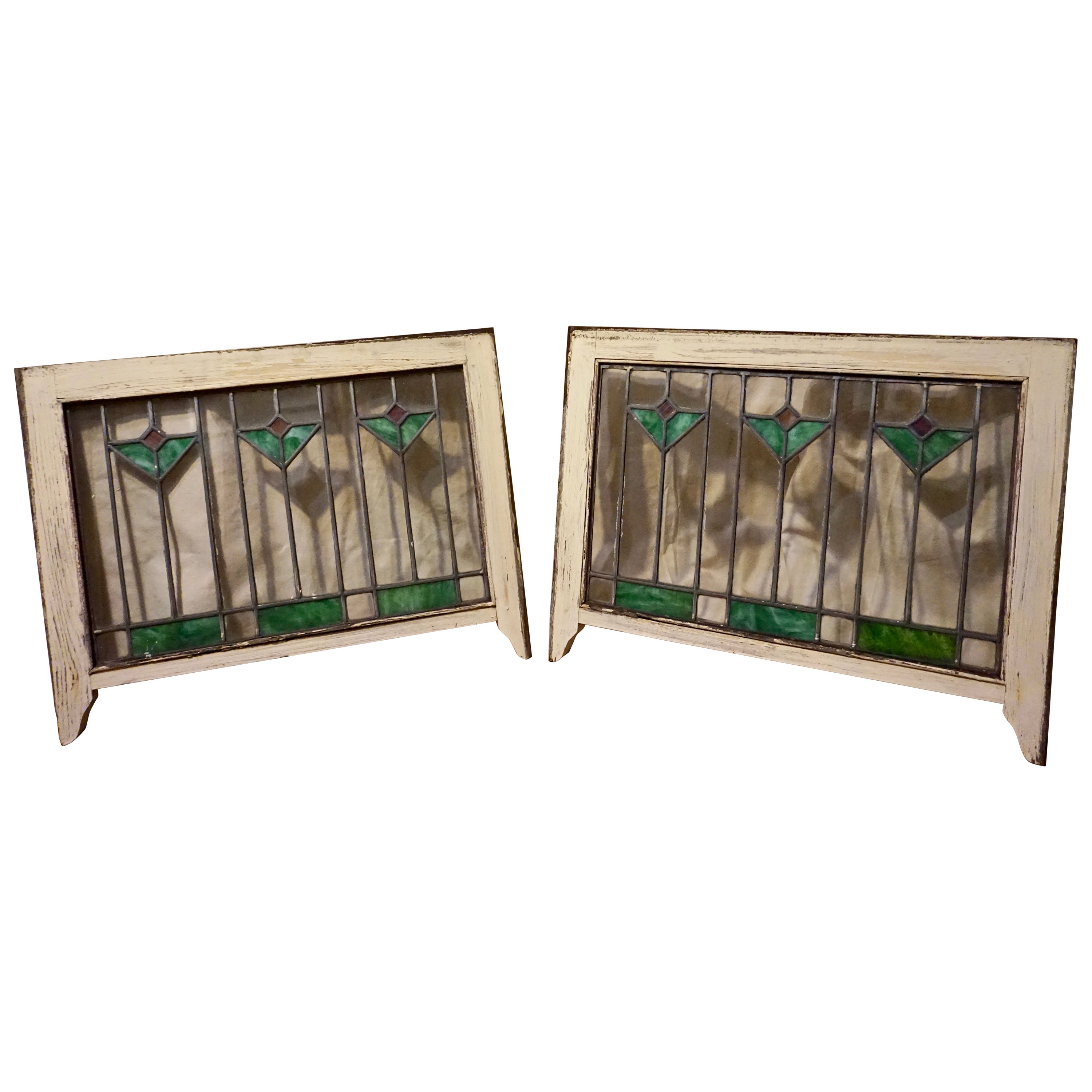 Rare vetrate Arts & Crafts con tema floreale geometrico bicolore