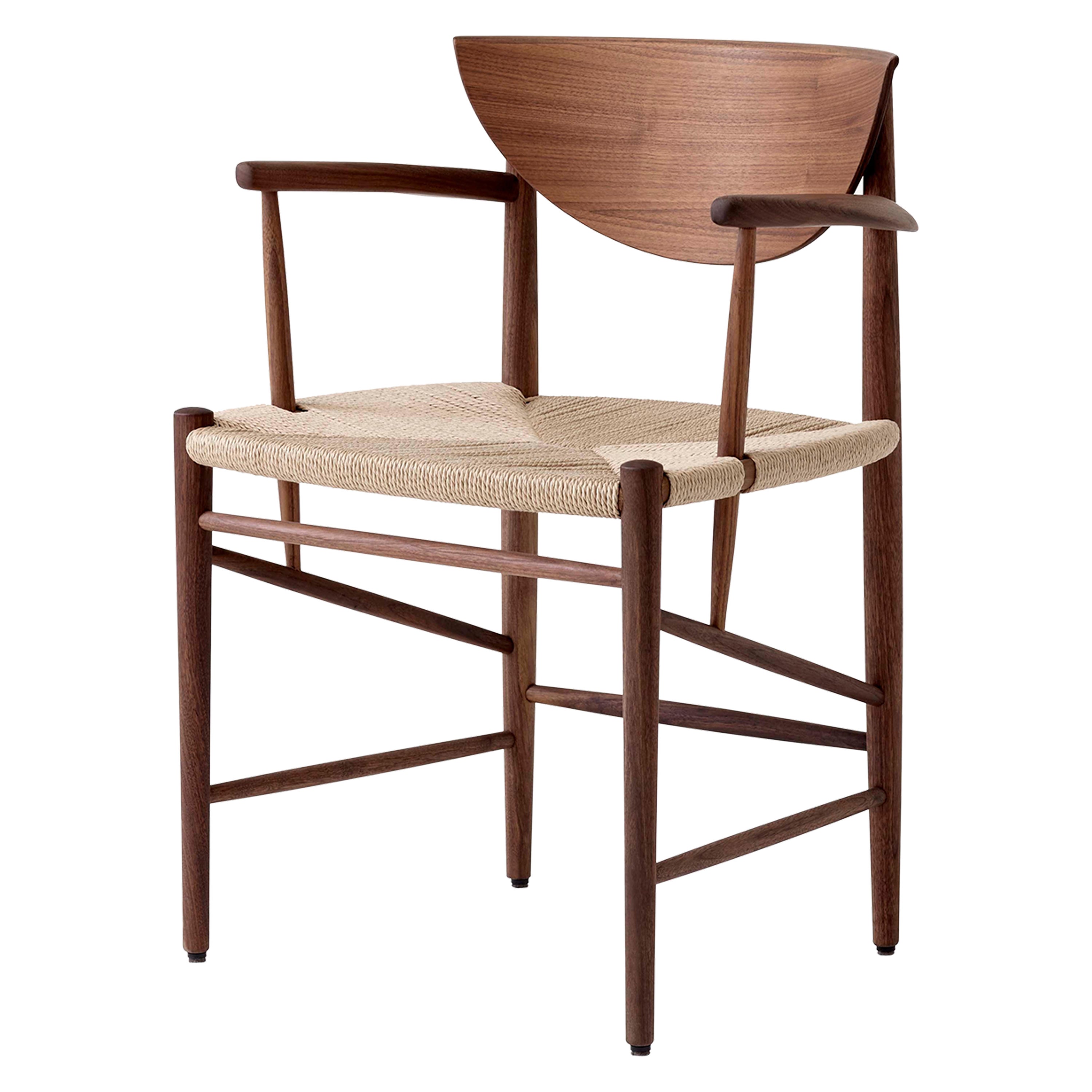 Drawn HM4 Chair with Arm Rests , Oiled Walnut by Hvidt & Mølgaard for &Tradition For Sale