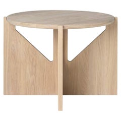 Tisch aus Eichenholz von Kristina Dam Studio