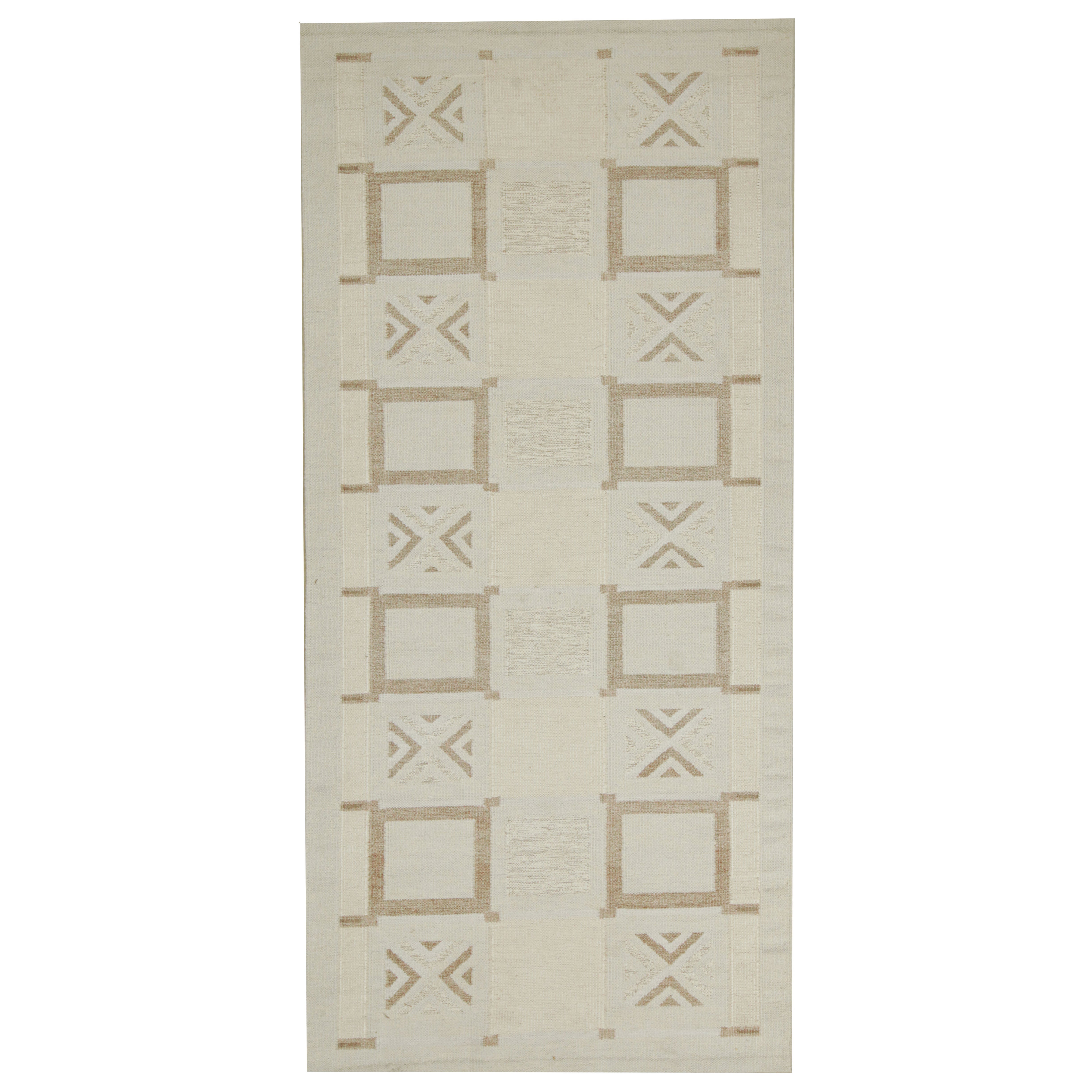 Kilim de style scandinave de Rug & Kilim en motifs géométriques blancs et beige-brun