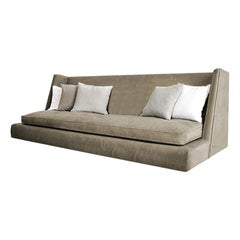 Ercan-Sofa von LK Edition