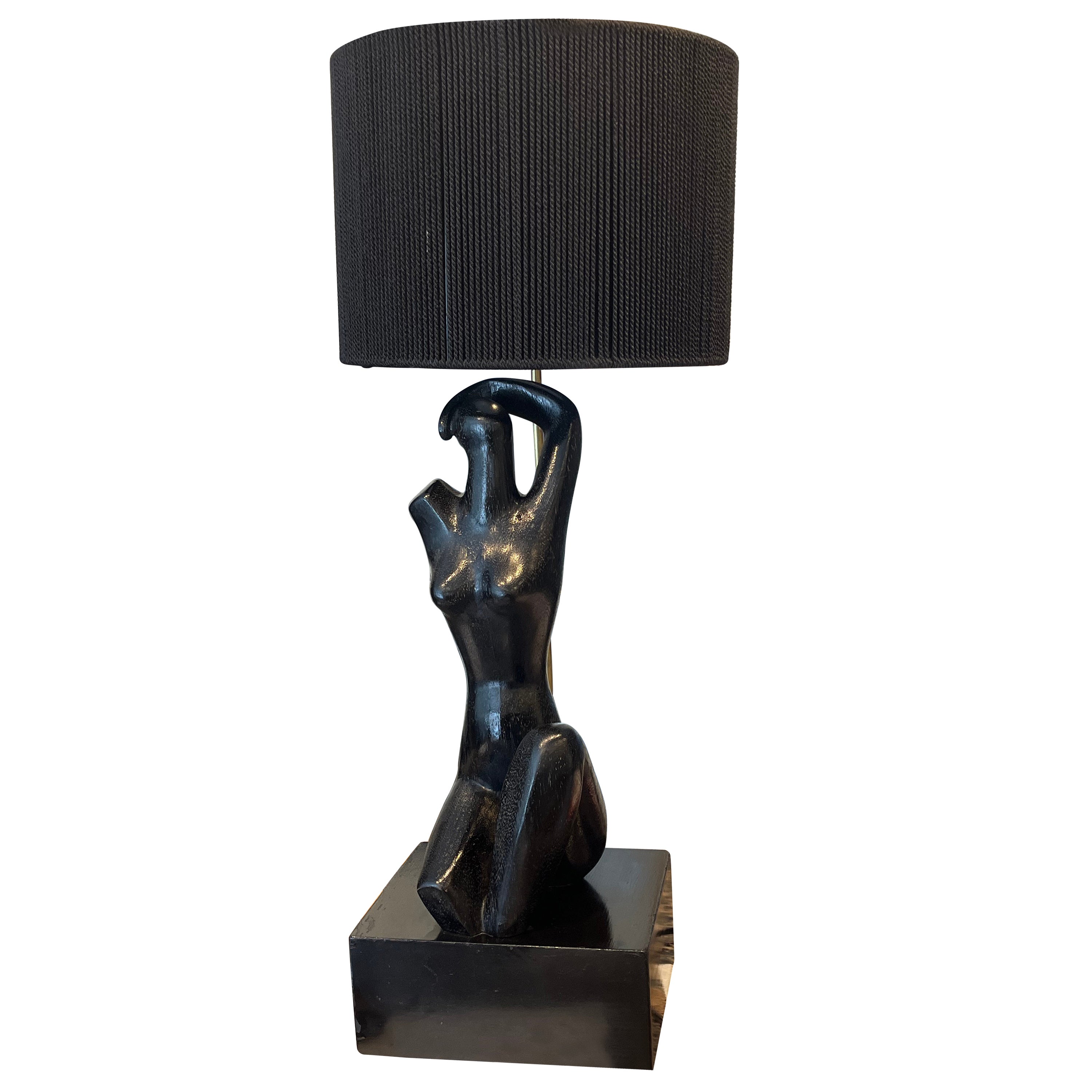 Eine figurale Tischlampe aus ebonisierter Eichenholz mit Cerused-Muster, Yasha Heifetz zugeschrieben  im Angebot