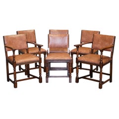 Satz von SiX TRADITIONAL COUNTRY HOUSE BROWN LEATHER OAK DINING CHAiRS