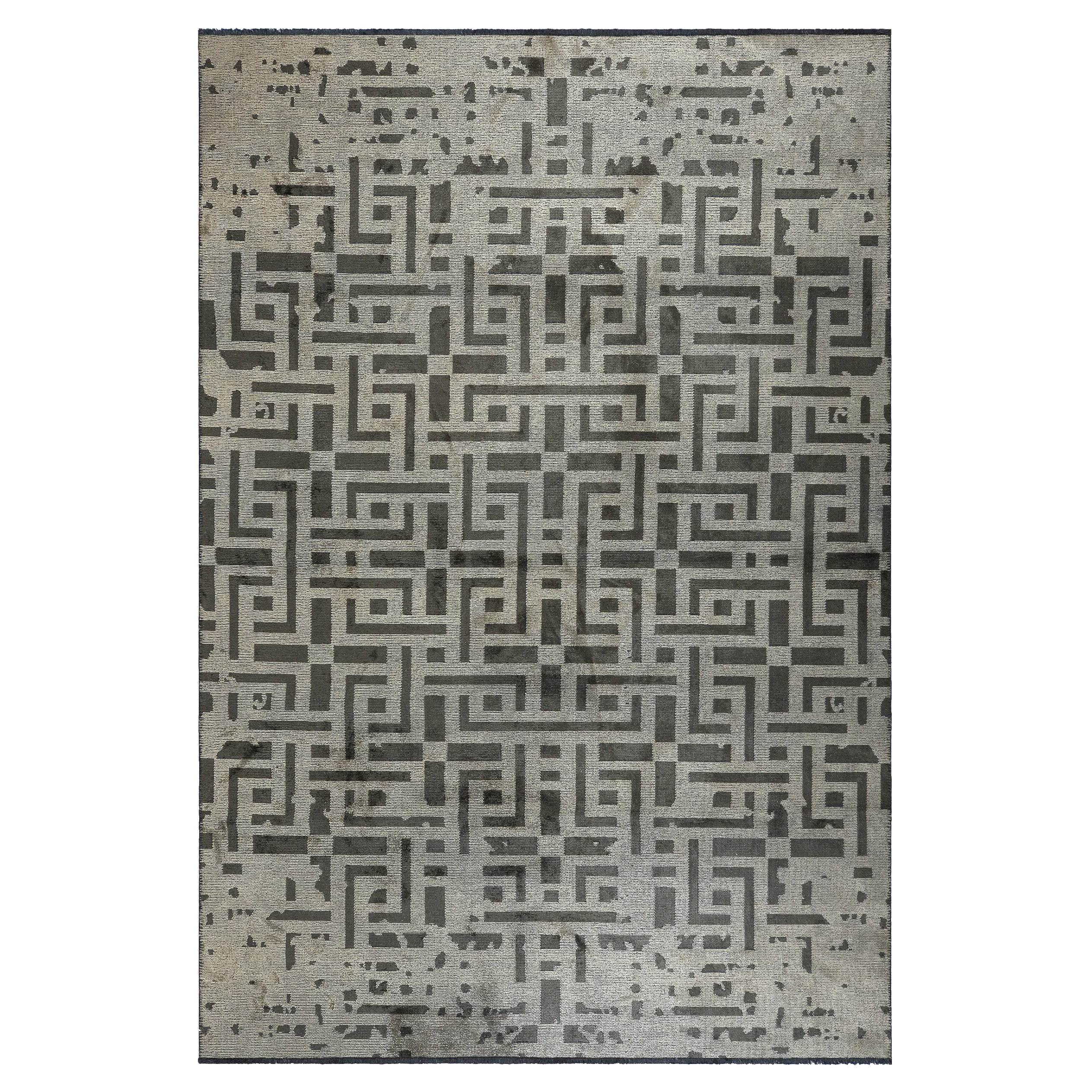 For Sale:  (Gray) Contemporary Geometric Luxury Hand-Finished Area Rug