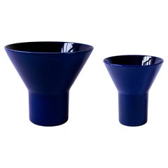 2er-Set blaue KYO-Vasen aus Keramik von Mazo Design