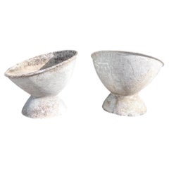 Willy Guhl Concrete Tilted Bowl Planter, 1960s Switzerland