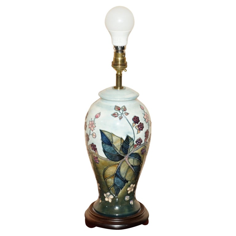 Fully Signed and Stamped 1992 Moorcroft Bramble Table Lamp in Stunning