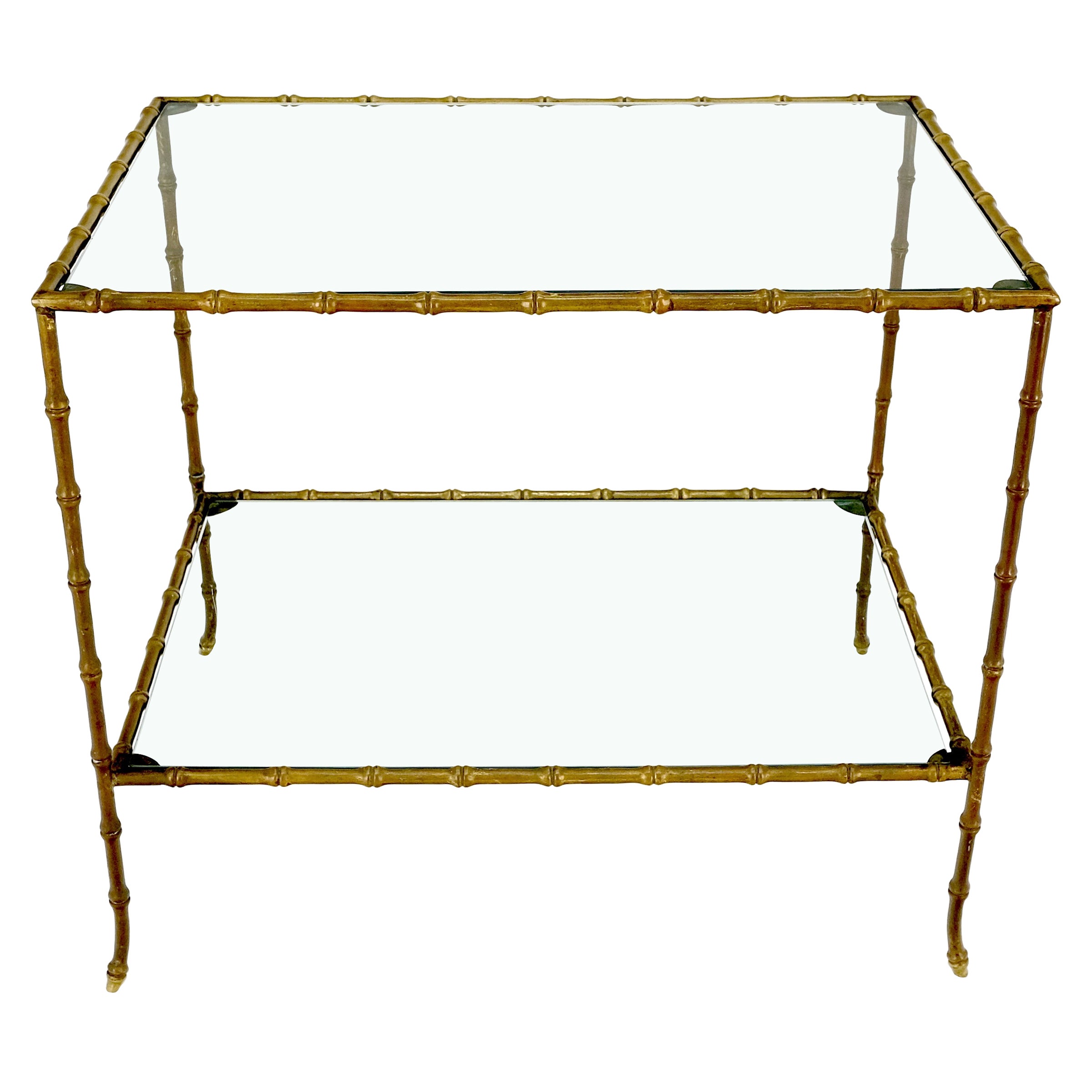 Table d'appoint rectangulaire à deux niveaux en bronze massif avec plateau en verre imitation bambou et belle patine