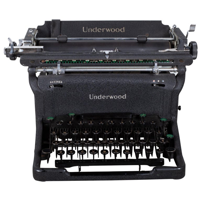 Antique Underwood Typewriter c.1945 For Sale at 1stDibs