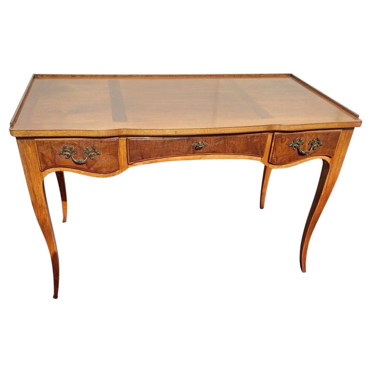 Baker Furniture French Provincial Louis XV Walnut Writing Desk For Sale at 1stDibs