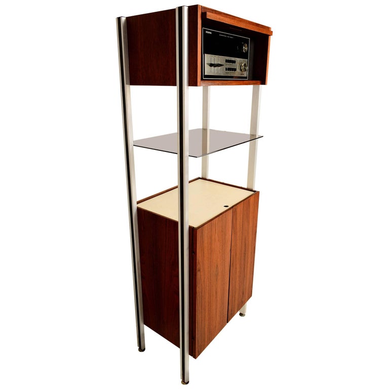 Midcentury Wall Unit Stereo in Walnut and Aluminium, 1960s at