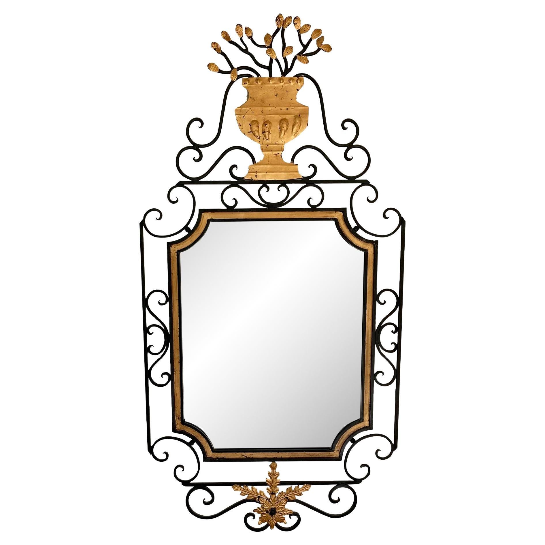 Miroir de designer moderne Tony Duquette en métal doré et fer forgé en vente