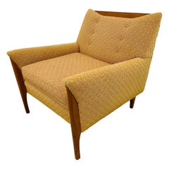Retro Mid-Century Kroehler Style Walnut Arm Chair