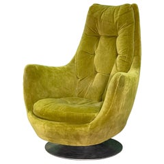 Milo Baughman for Thayer Coggin Plush Mod Swivel Lounge Chair