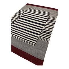 Kilim noir et blanc vintage 4'' 7 x 6'' 6