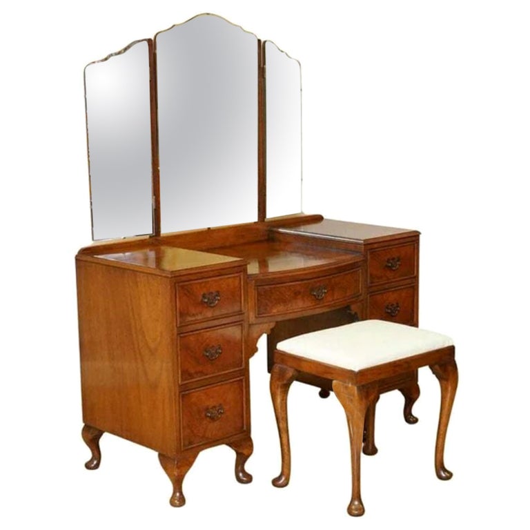 Queen Anne Style Vintage Burr Walnut Dressing Table and Stool with Trifold Mirrors For Sale at