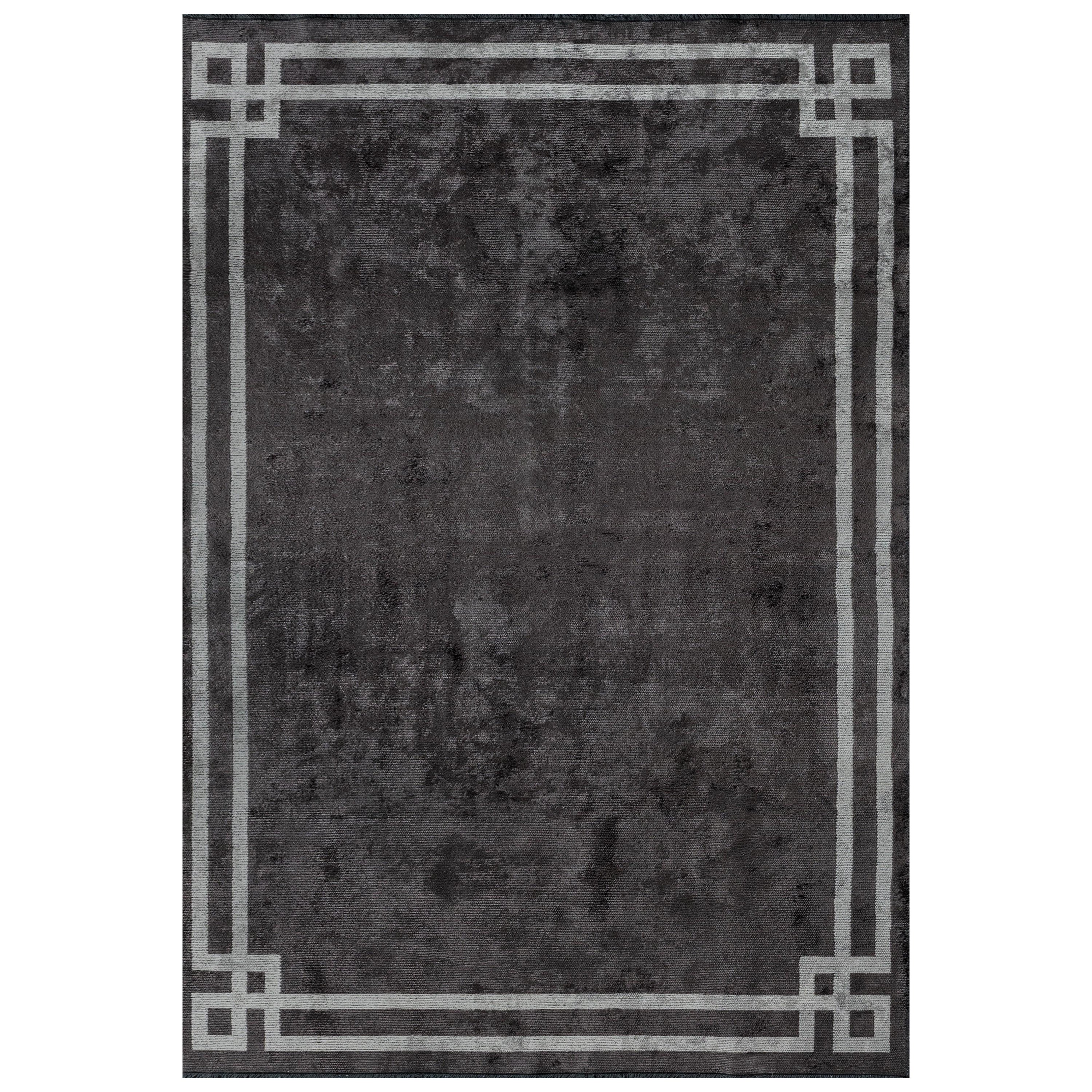 Im Angebot: Modern  Ungemusterter einfarbiger Luxus-Teppich,  (Grau)