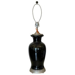Lampada da tavolo di design con vaso in ceramica cinese nera