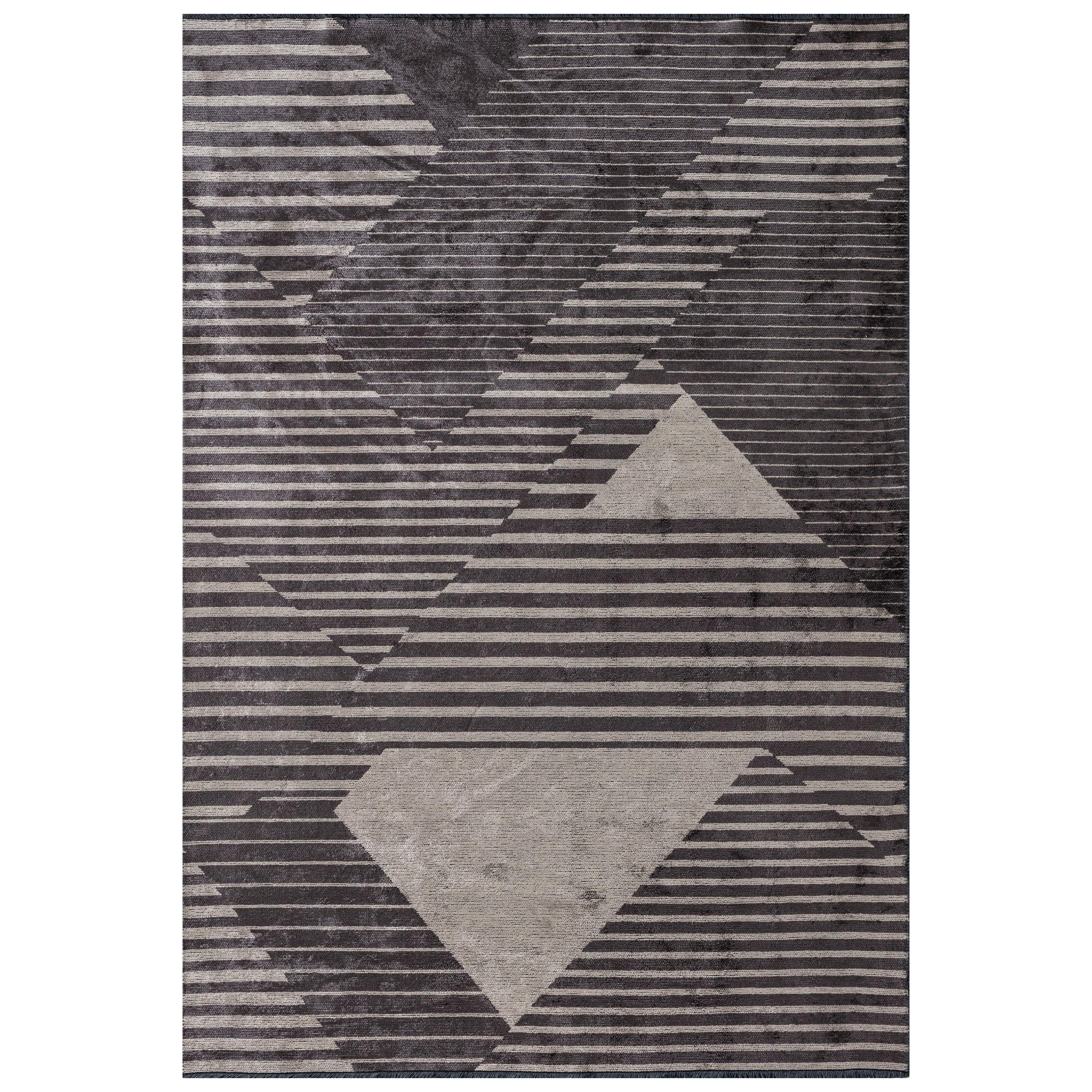 For Sale:  (Gray) Contemporary Geometric Luxury Area Rug