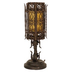 Lampe de table de style gothique