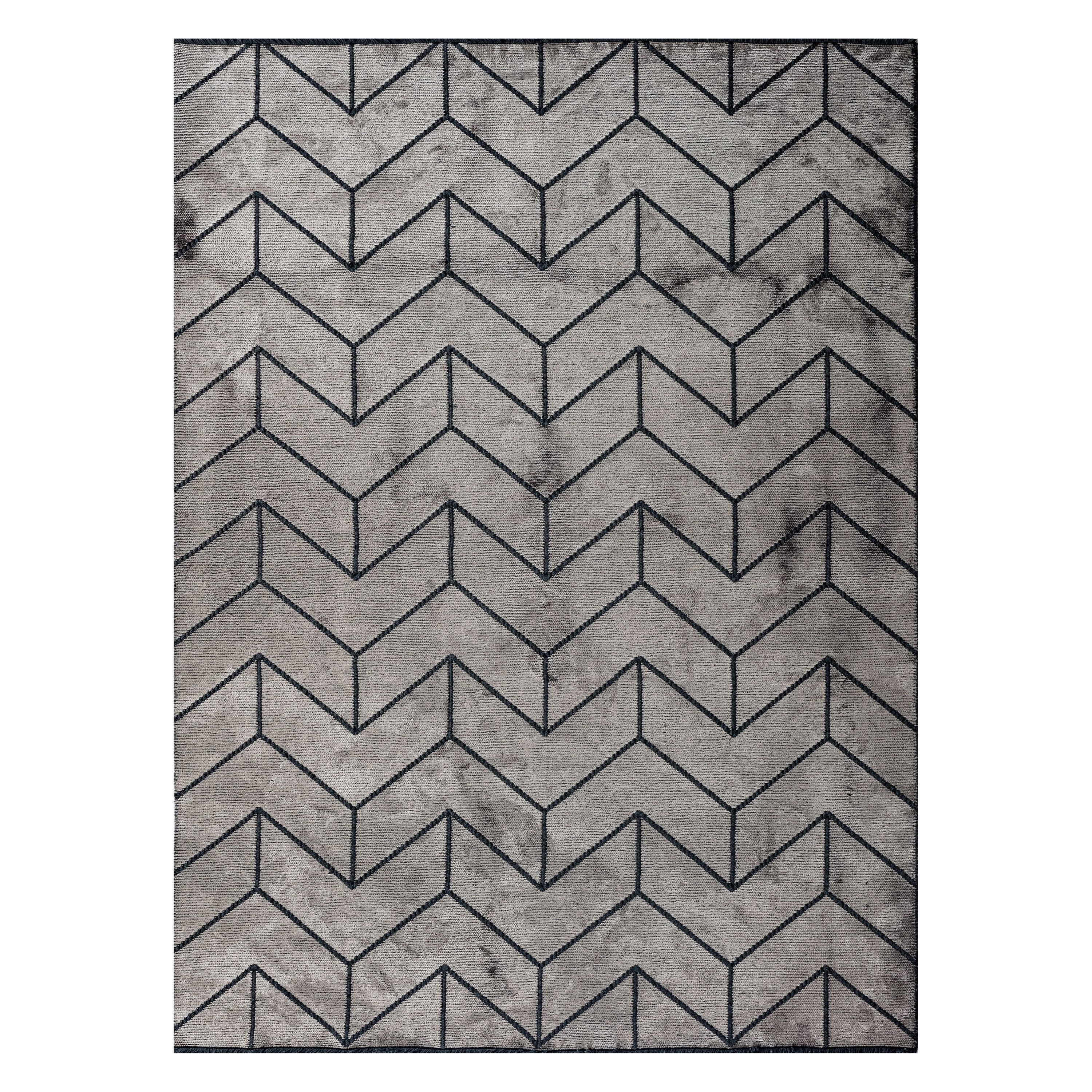 For Sale:  (Gray) Modern  Chevron Luxury Hand-Finished Area Rug