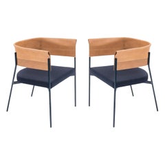 Pair of Gomito Armchairs by SEM