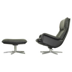 Vintage Ds231 James Bond Highback Swivel Chair and Matching Ottoman by De Sede Switzerla