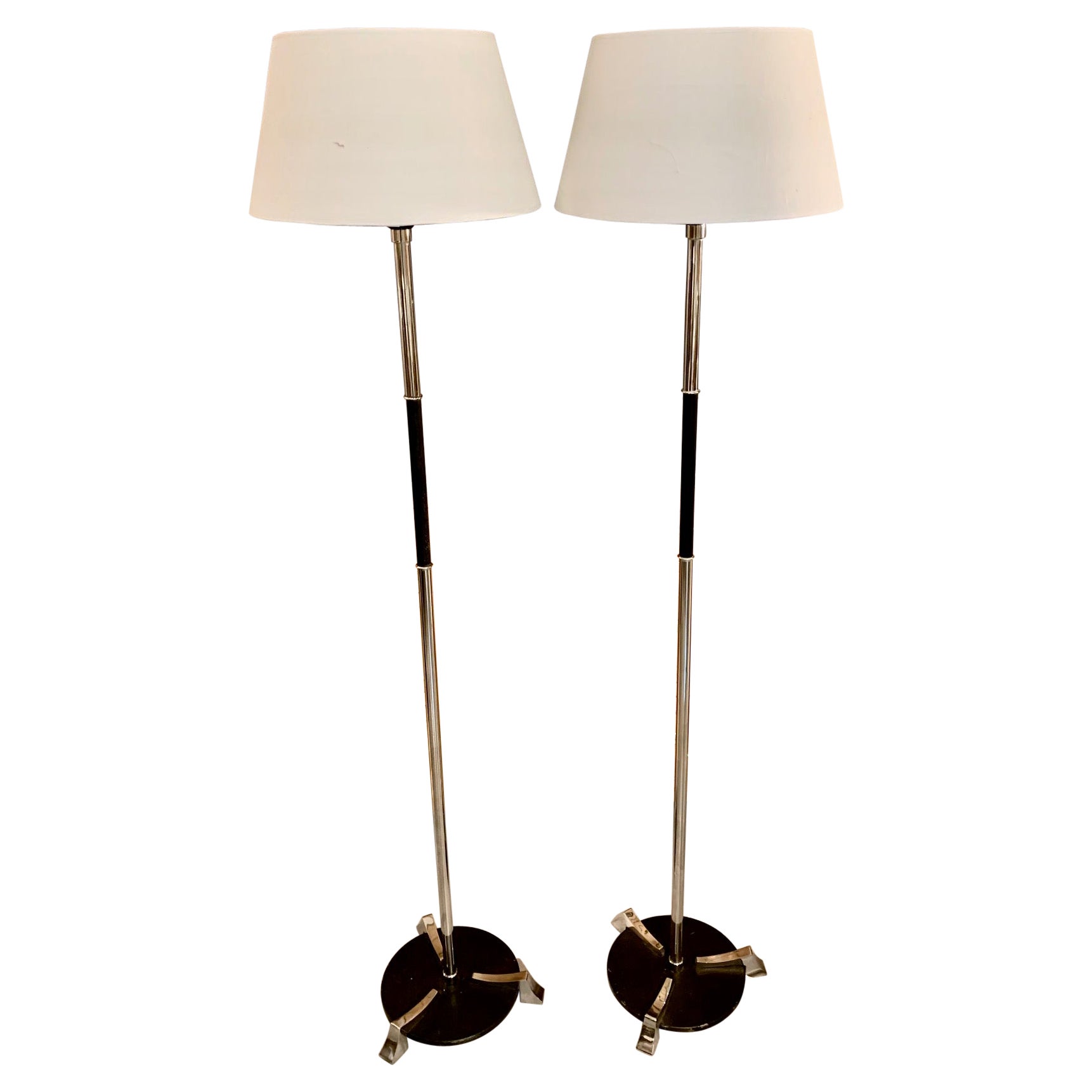 70s Pair of Spanish Floor Lamps in Lacquered and Chromed Metal  For Sale