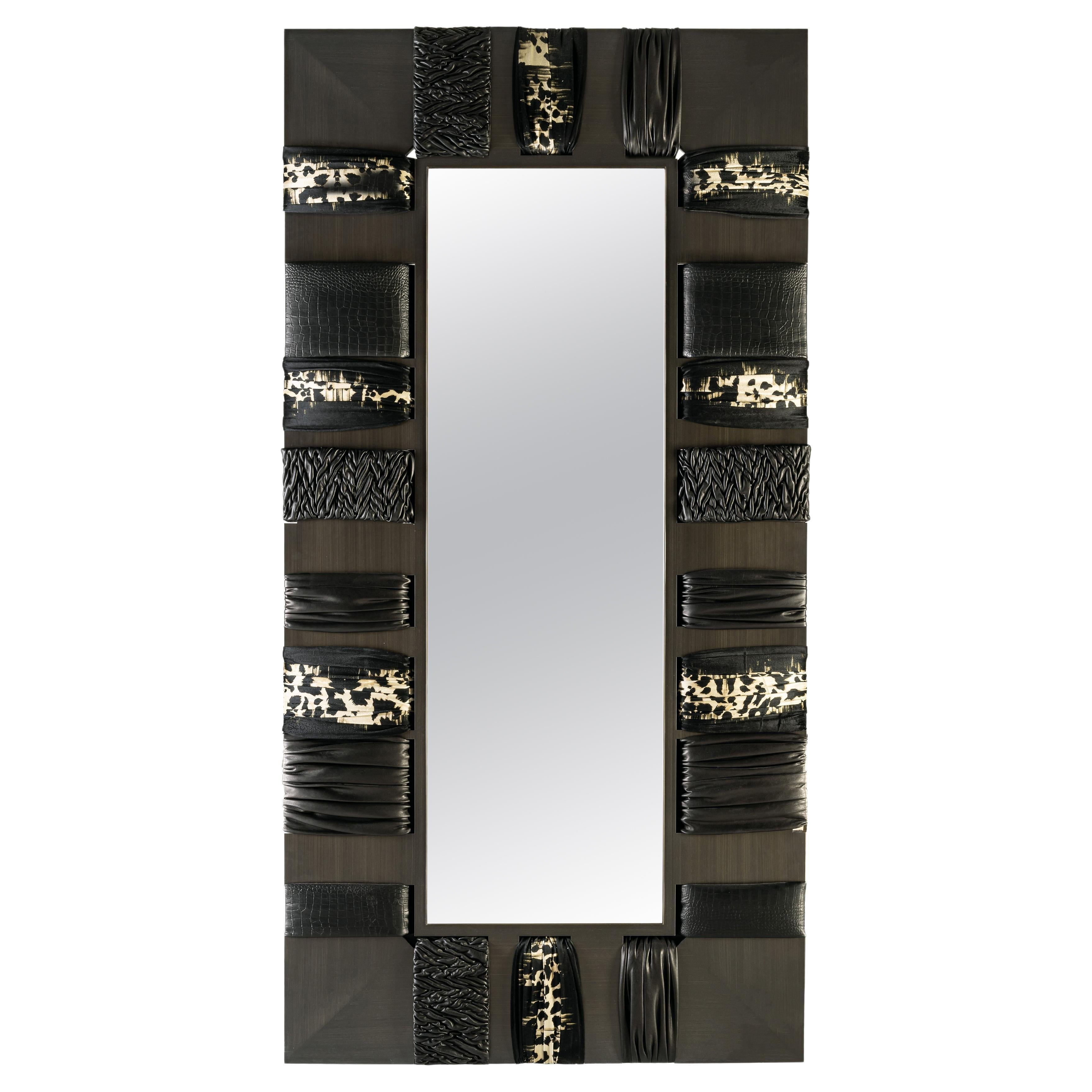 21st Century Kelbia Standing Mirror by Roberto Cavalli Home Interiors For Sale
