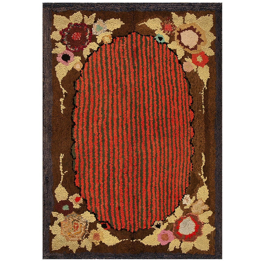 Early 20th Century American Hooked Rug ( 2'3" x 3' - 68 x 92 ) For Sale