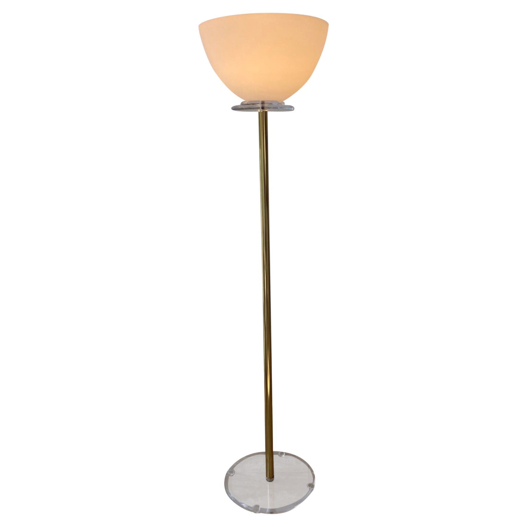 Lampadaire italien, laiton, lucite, abat-jour en verre