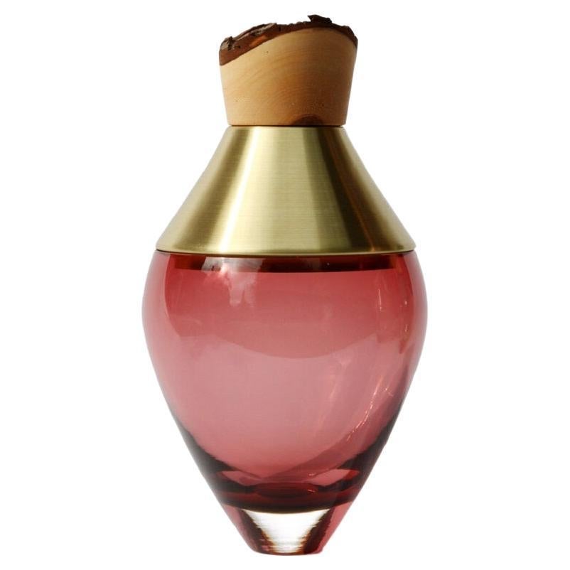 Petit vase d'Inde rose foncé I, Pia Wüstenberg