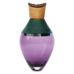Petit vase d'Inde I en patine violette et cuivre, Pia Wüstenberg