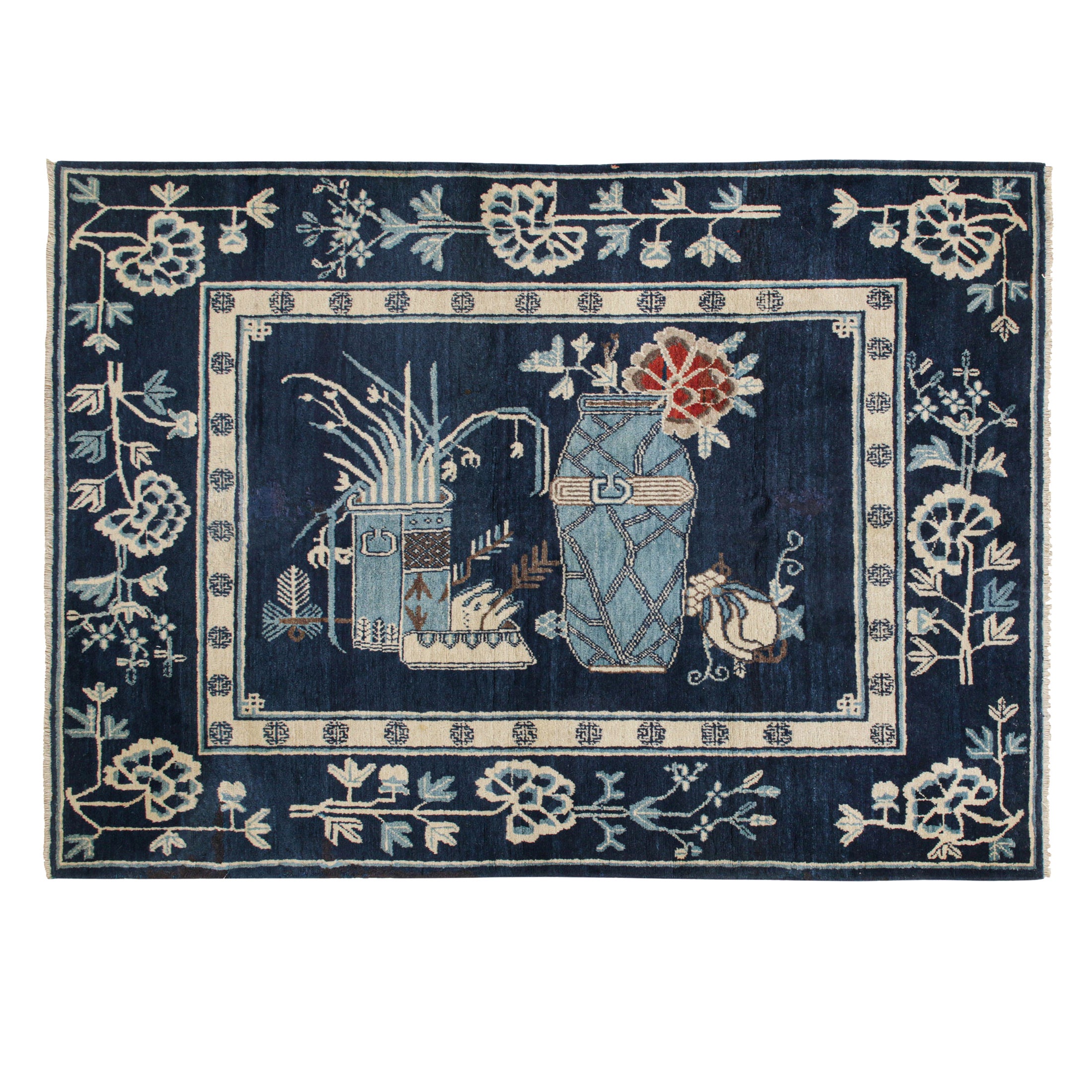 Antiker chinesischer Art-Déco-Teppich in Marineblau mit malerischem Muster, aus Teppich und Kelim