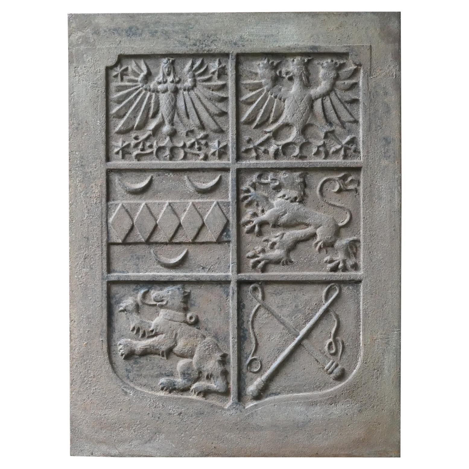 French, Louis XIV Style 'Coat of Arms' Fireback / Backsplash For Sale