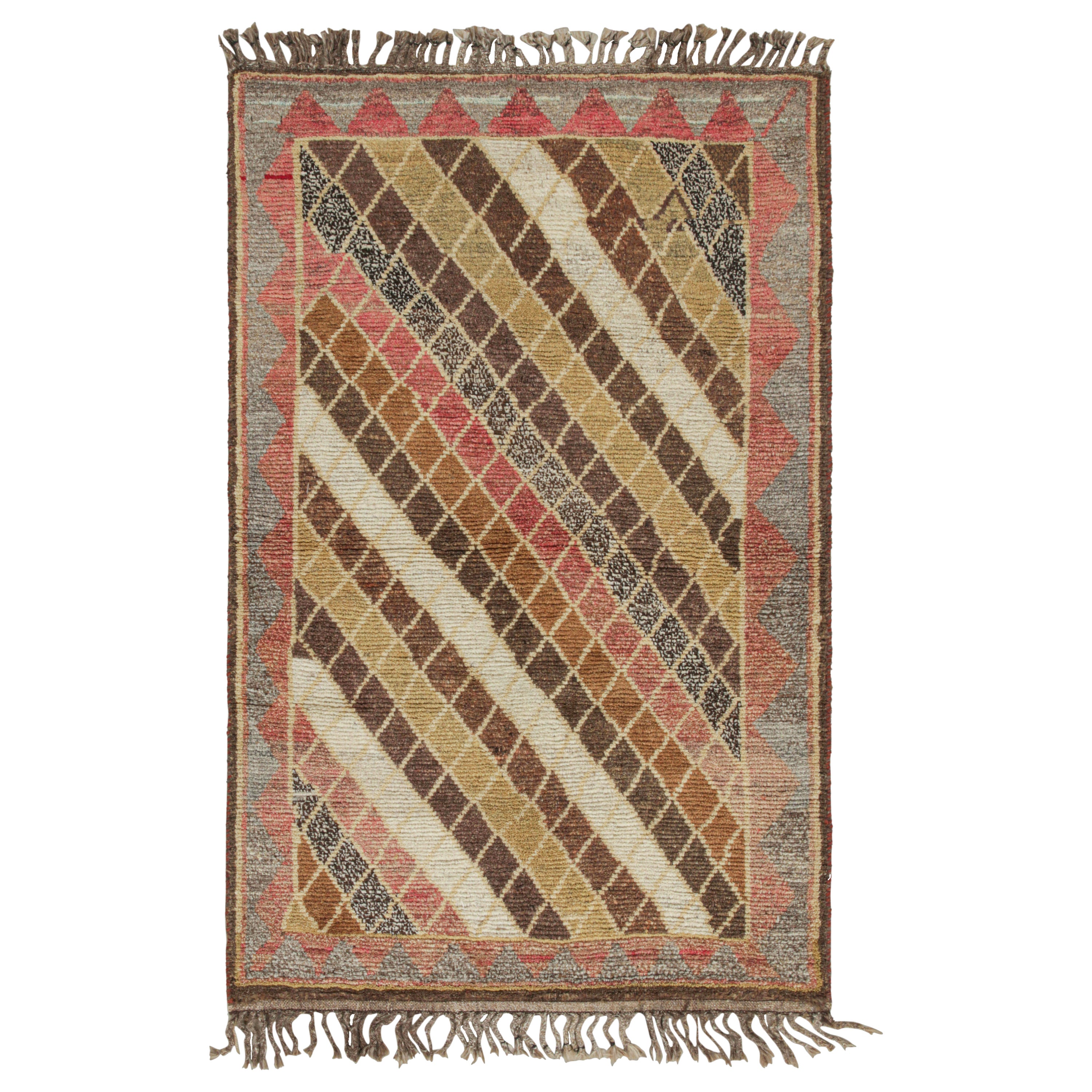 Persischer Vintage-Teppich mit polychromen Diamantmuster von Teppich & Kilim im Angebot