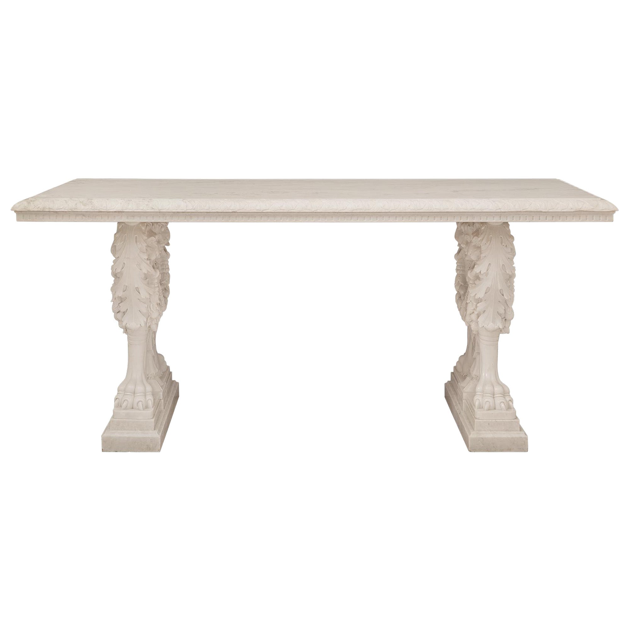 Table centrale italienne néo-classique du 19ème siècle en marbre de Carrare blanc