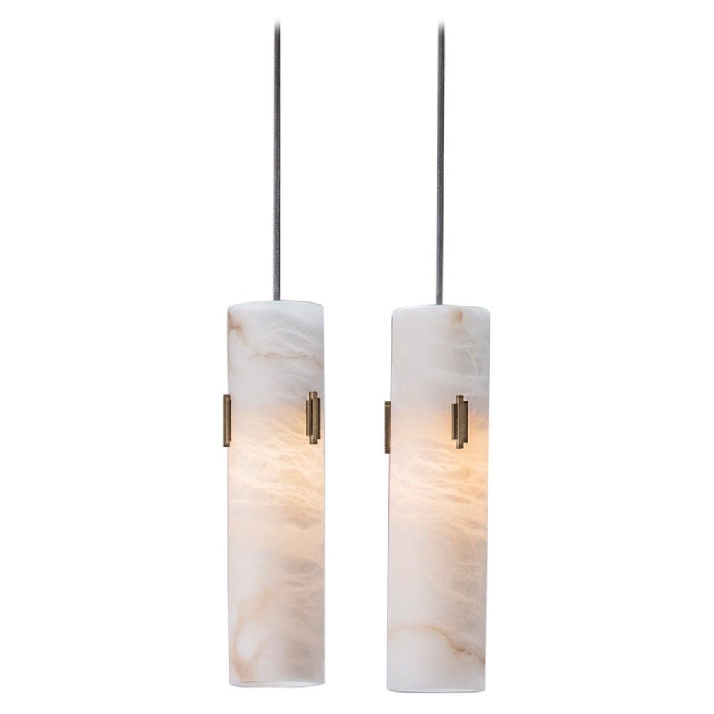 Lampe à suspension contemporaine en albâtre et laiton ancien par Tigermoth Lighting
