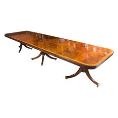 Vintage Regency Style Dining Table Inlaid Flame Mahogany, 20th Century