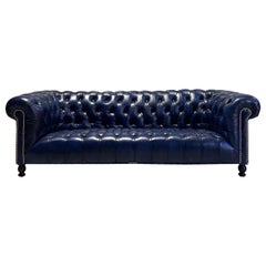 Antikes restauriertes Chesterfield-Sofa aus handgefärbtem Leder aus dem 19. Jahrhundert