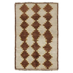 Rug & Kilim - Tapis persan Qashqai beige avec motifs bruns