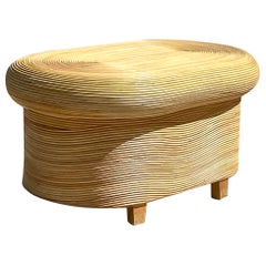 Table basse vintage en bois de roseau