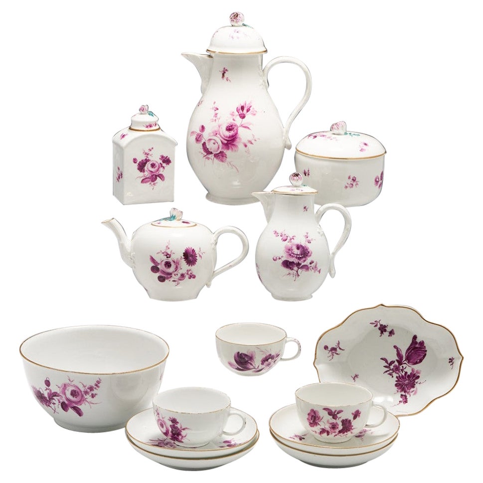 Rare Meissen Dot Period Porcelain Hausmaler Eight Person Tea and Coffee Service