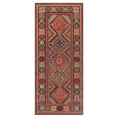 Sammlung Nazmiyal  Antiker kaukasischer Kazak-Teppich. 3 ft 10 in x 8 ft 10 in