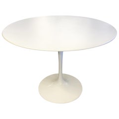 Original Knoll Eero Saarinen Pedestal Table