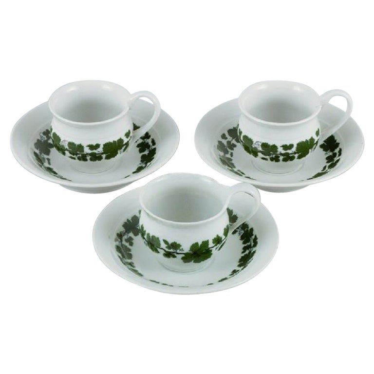 Meissen, Green Ivy Vine, 3 Coffee Cups with Saucers, Early