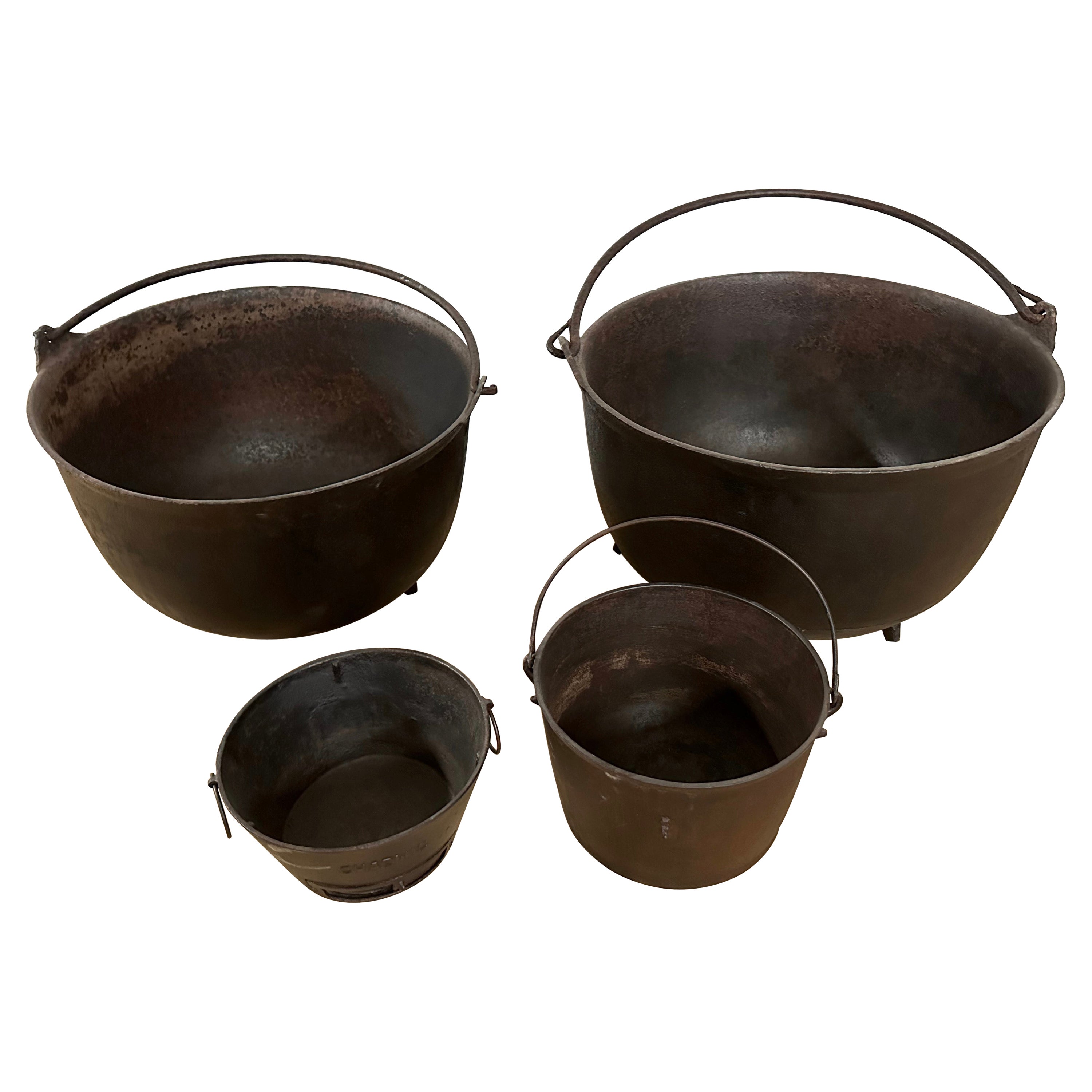 Collection of 4 Cast Iron Cauldrons or Buckets For Sale