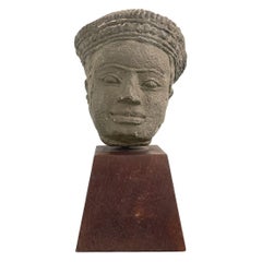 20ème siècle Thai Metal, Walnut Buddha Head, Vintage Décor