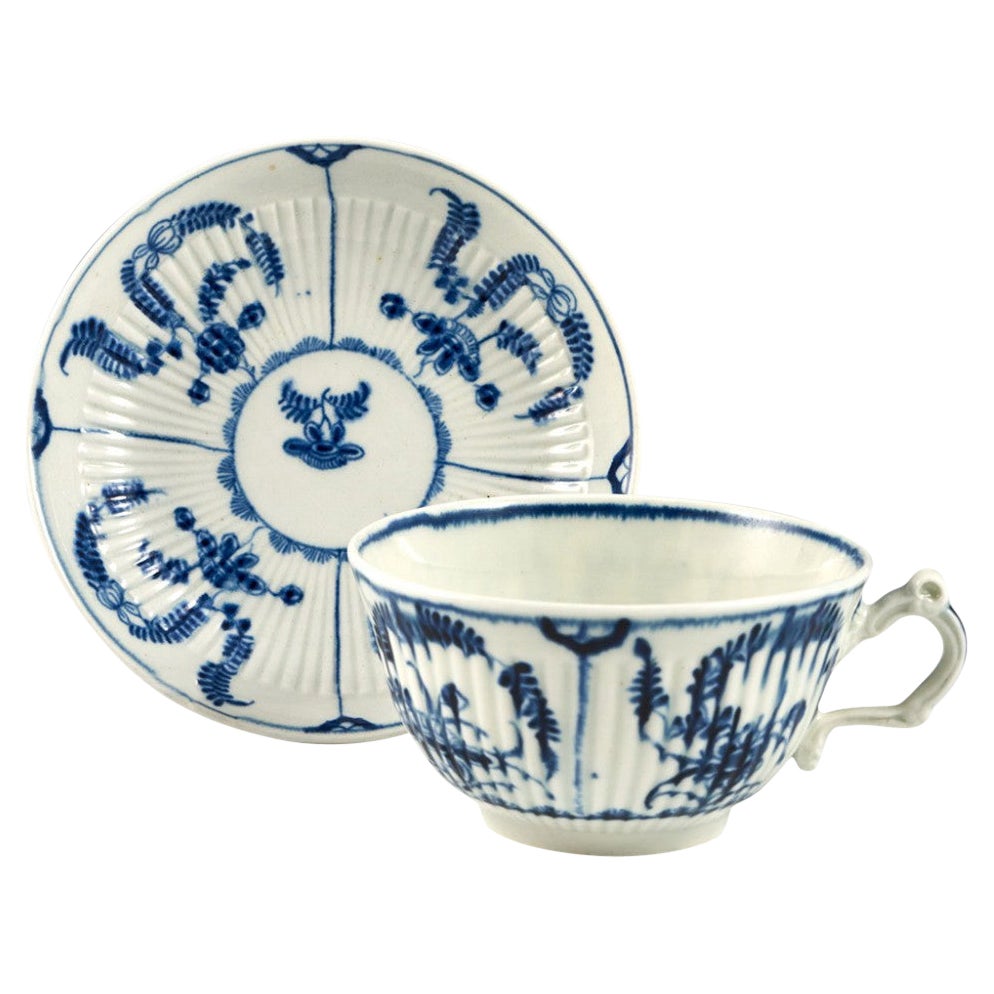 Tea Cup and Saucer Nantgarw Porcelain, circa 1815 For Sale at 1stDibs