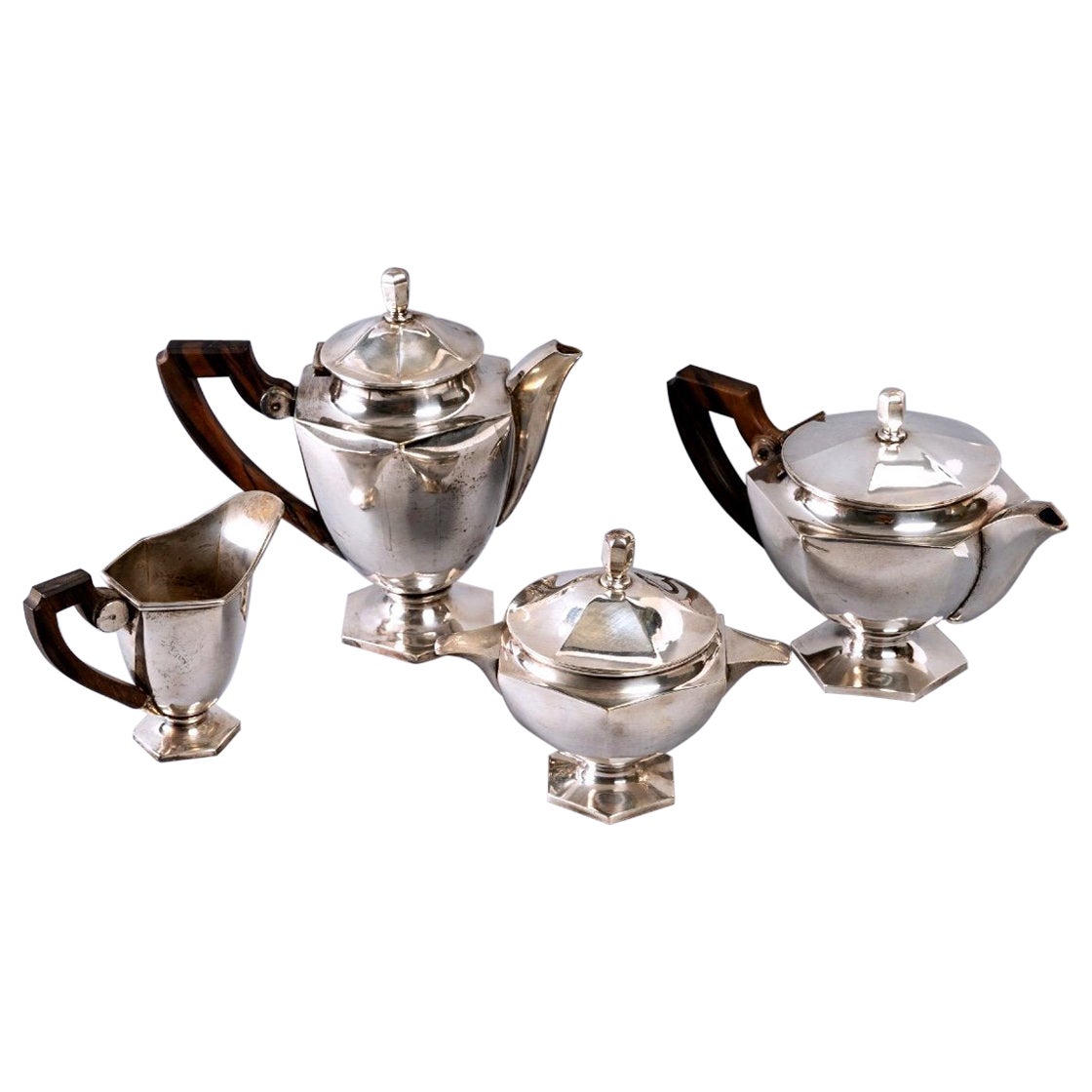 Lovely Tea and Coffee Service of Four Pieces - Silver Metal - Period: Art Deco For Sale